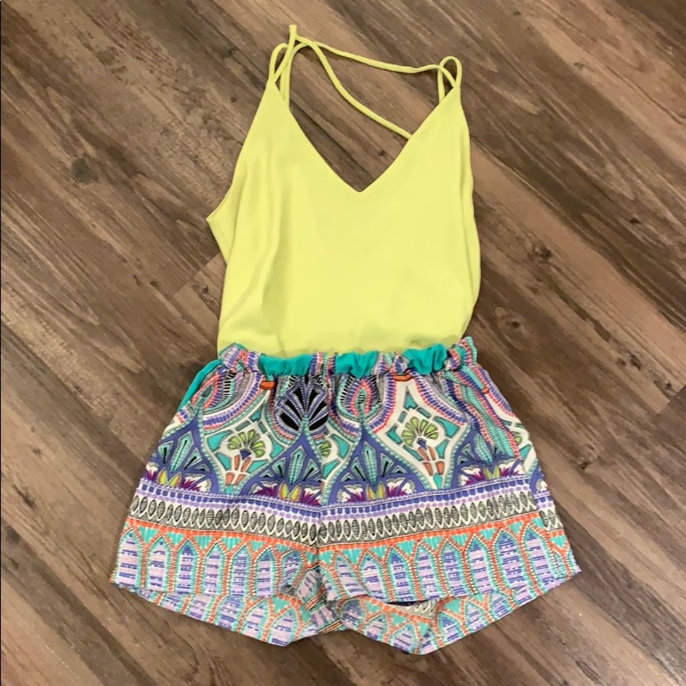 Boutique Multi Color Shorts Size Small